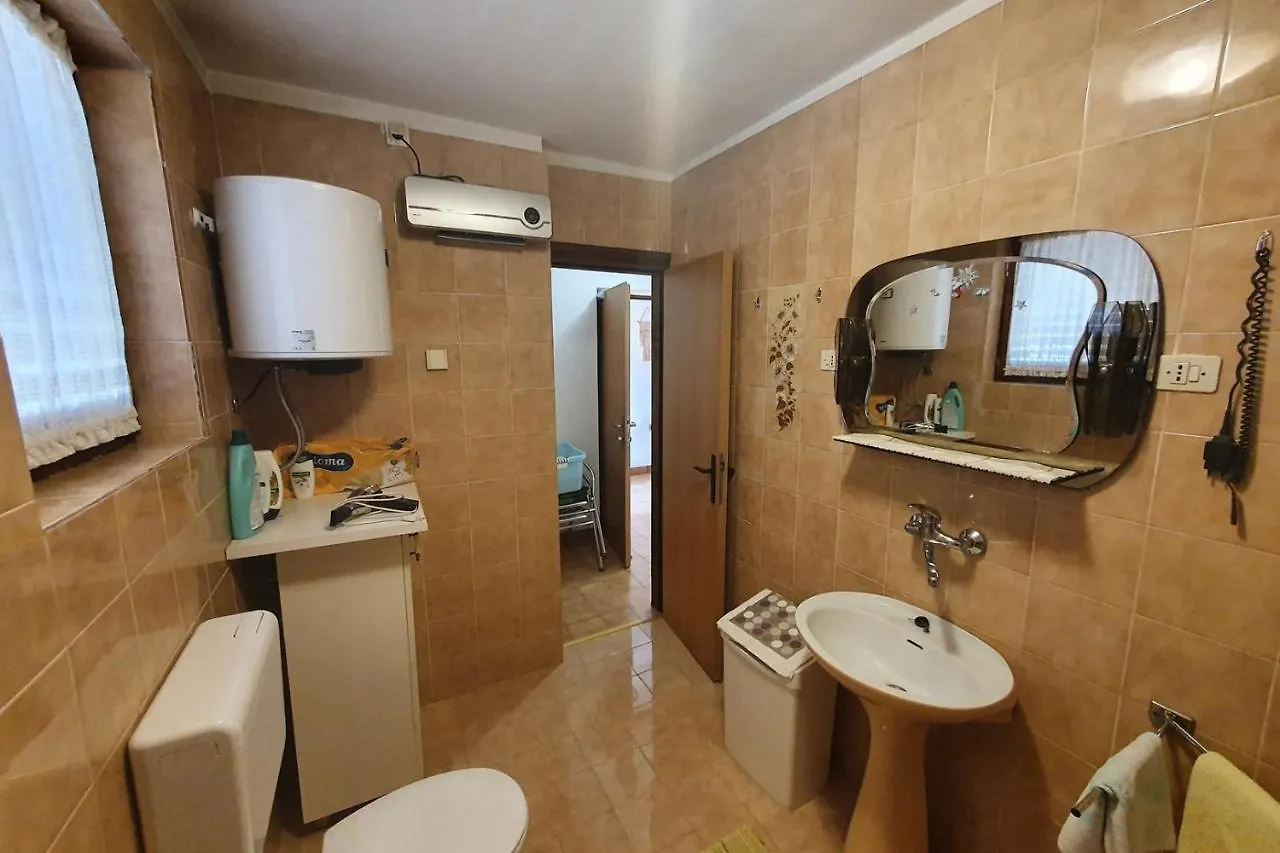 Apartment Zdenka For Max 2 Persons In Vrsar Center Close To Sea Croatia